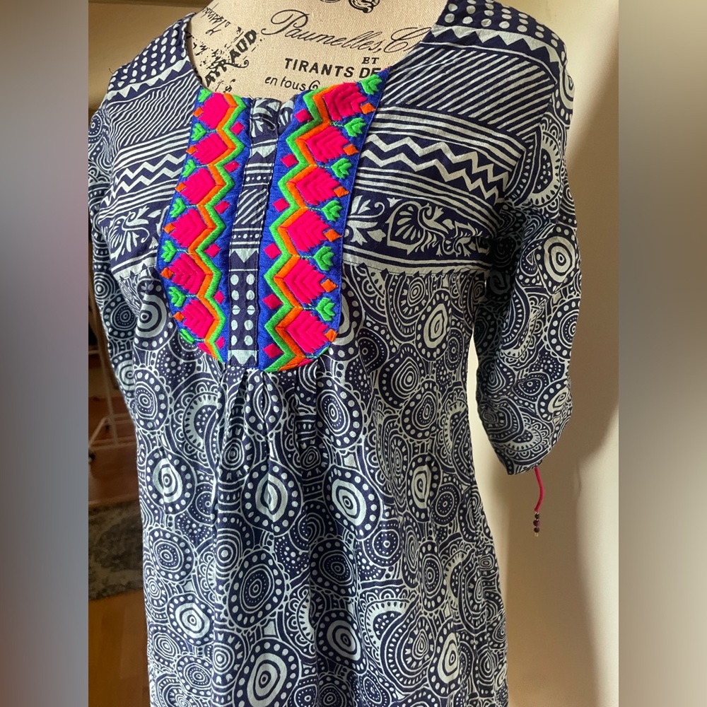 Aztec Fedtival dress Bright colors designs drawstring size SM/MED